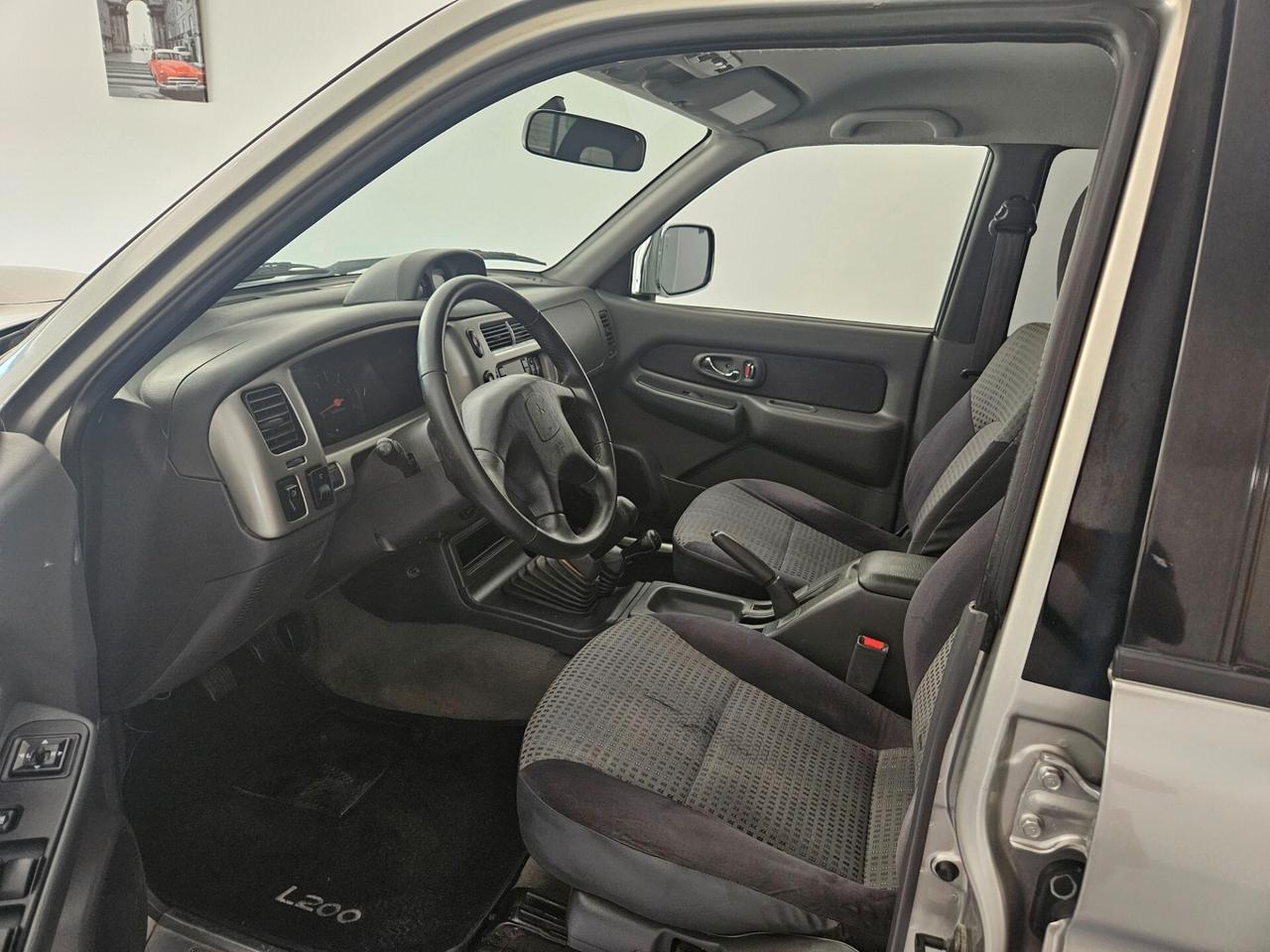 Mitsubishi L200 2.5 TDI 4WD Double Cab Pick-up GLS