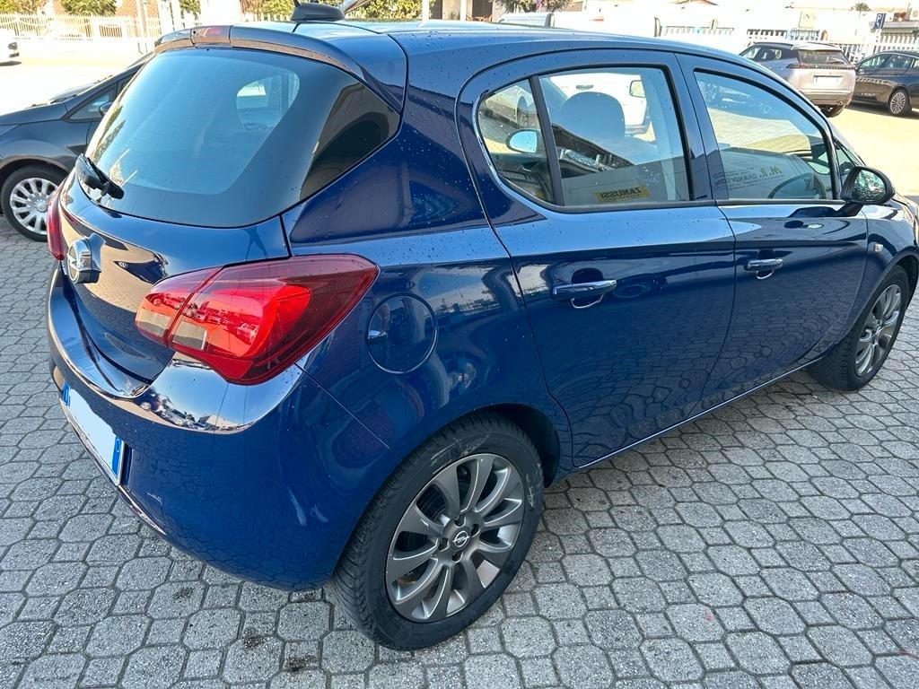 Opel Corsa 1.2 5 porte OK NEOPATENTATI