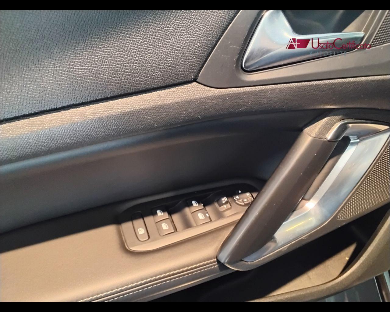 PEUGEOT 308 1.6 e-HDi 115 CV Stop&Start Allure