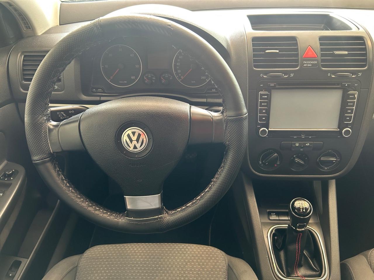 Volkswagen Golf 5 1.9 TDI 105cv 182.000 KM