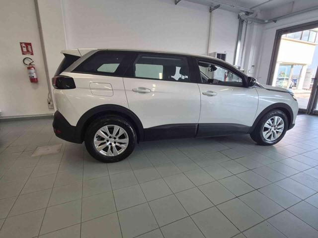 PEUGEOT 5008 BlueHDi 130 S&S Active Pack