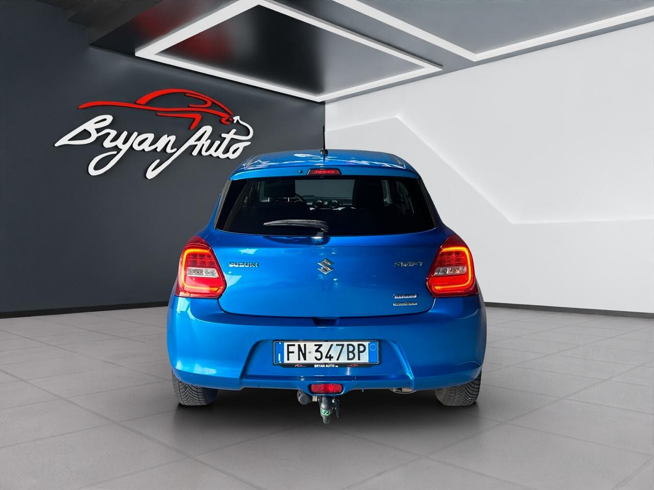 Suzuki Swift 1.2 Hybrid 4WD AllGrip Top (CON GANCIO TRAINO)