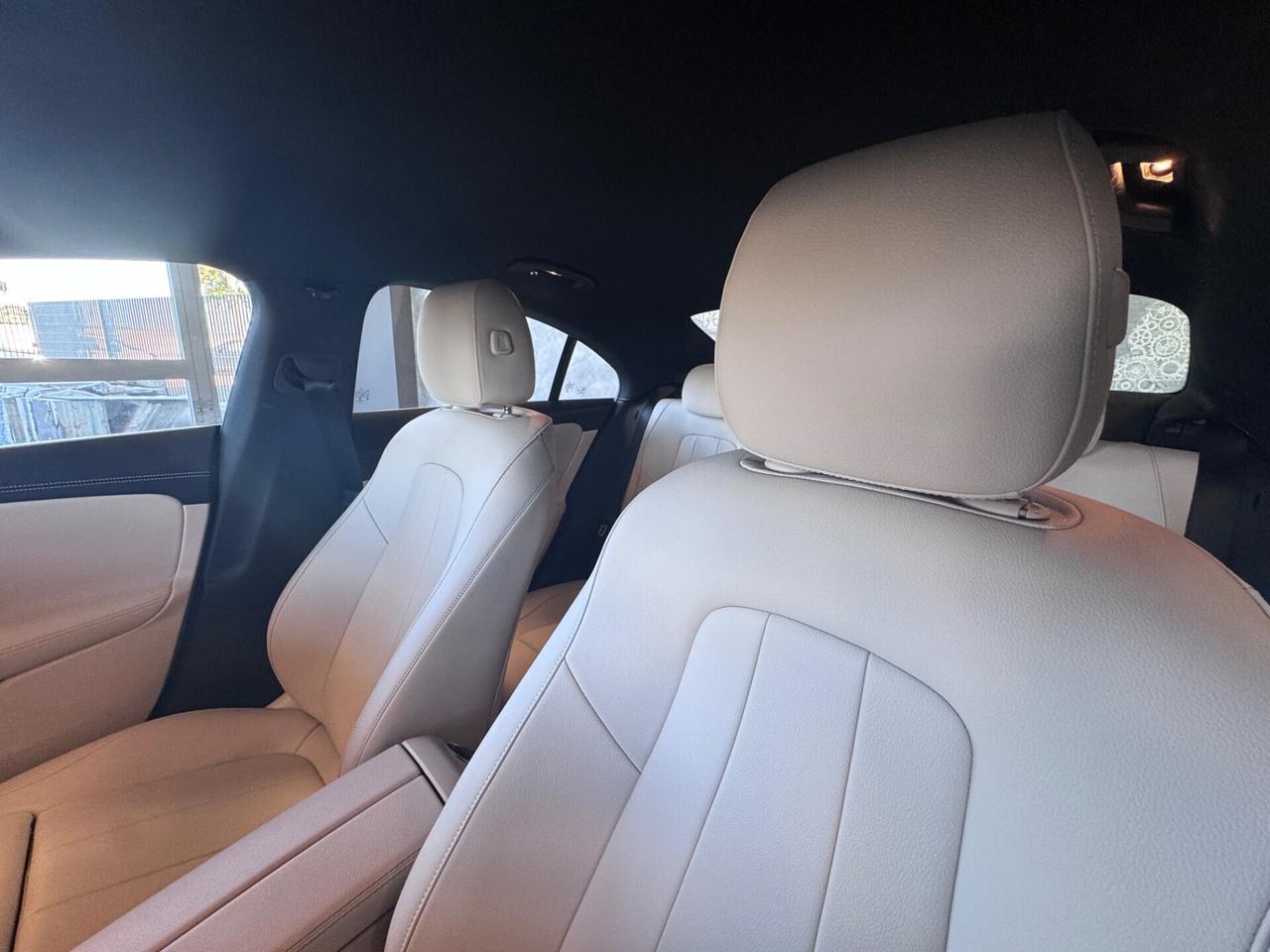 MERCEDES CLA 180CDI KM 42.000 SEDAN AT8 TETTO SPORT