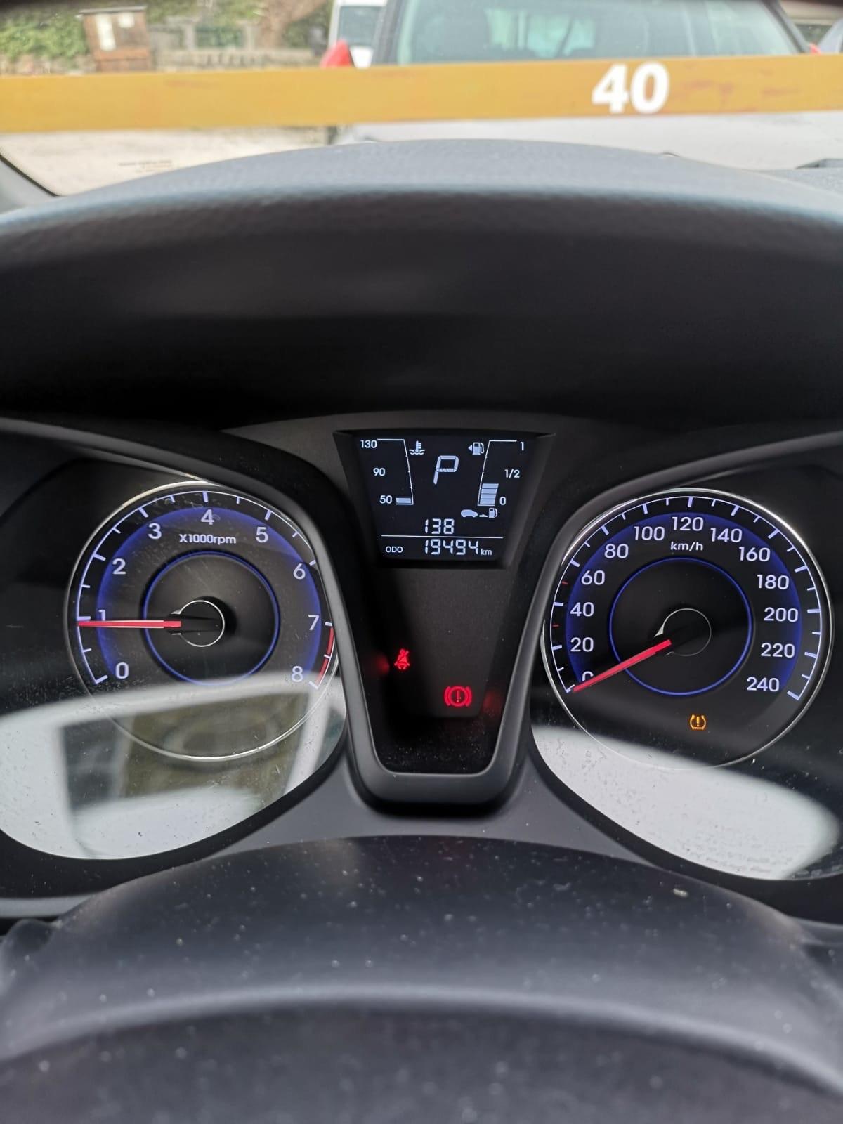 Hyundai i20 1.6 benz 124 CV - 2016