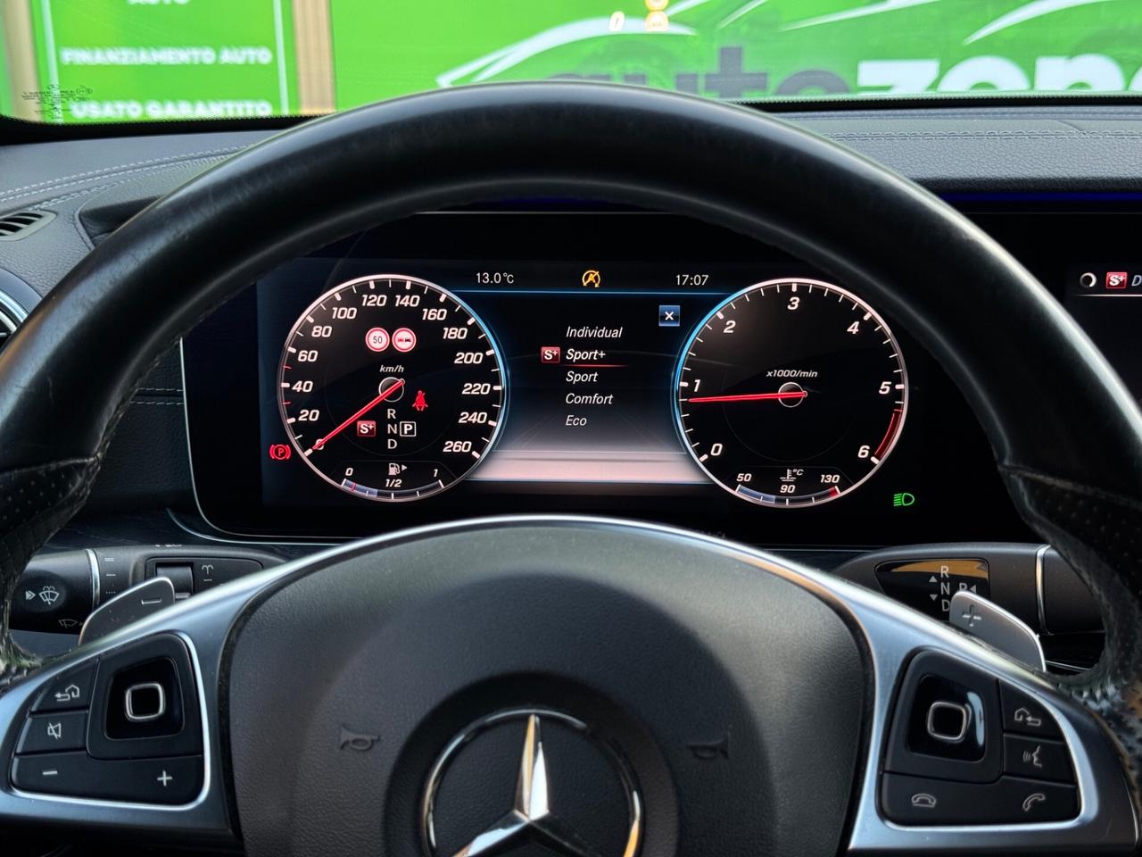 Mercedes-Benz E 350 4MATIC AIR-MATIC 258CV