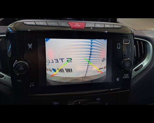 LANCIA Ypsilon 1.0 hybrid Gold Plus