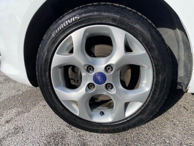 FORD Fiesta 1.4 TDCi 70CV 5 p. "UNICO PROPRIETARIO"