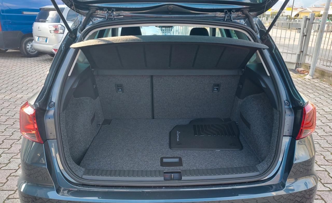 Seat Arona 1.0 EcoTSI Black Edition