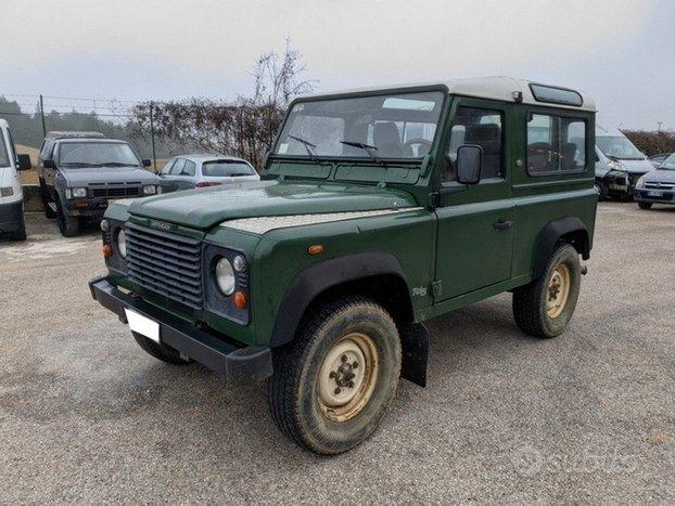 Land Rover Defender 90 2.5 Td5 122CV 4x4