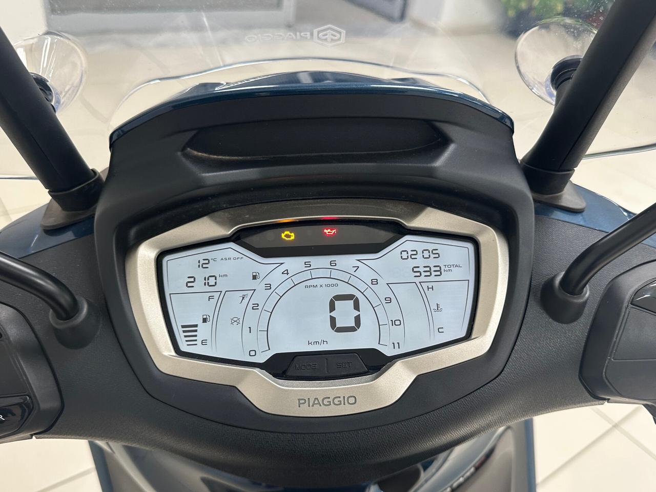 Piaggio Beverly 300 i.e. KM 490 - 2025