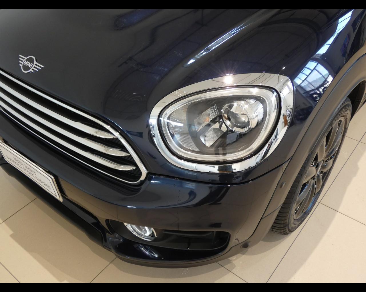 MINI Mini Countrym.(F60) - Mini 2.0 Cooper D Hype Countryman ALL4