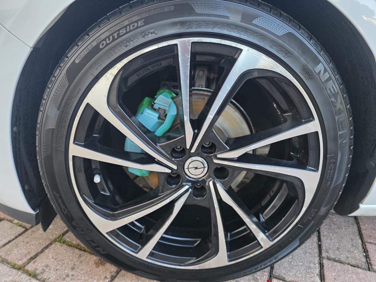 Opel Astra 1.4 Turbo 140CV 5 porte GPL Tech Cosmo