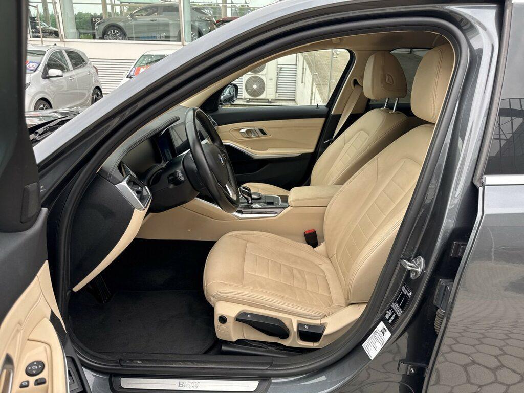 BMW Serie 3 Touring 320 d Luxury Steptronic