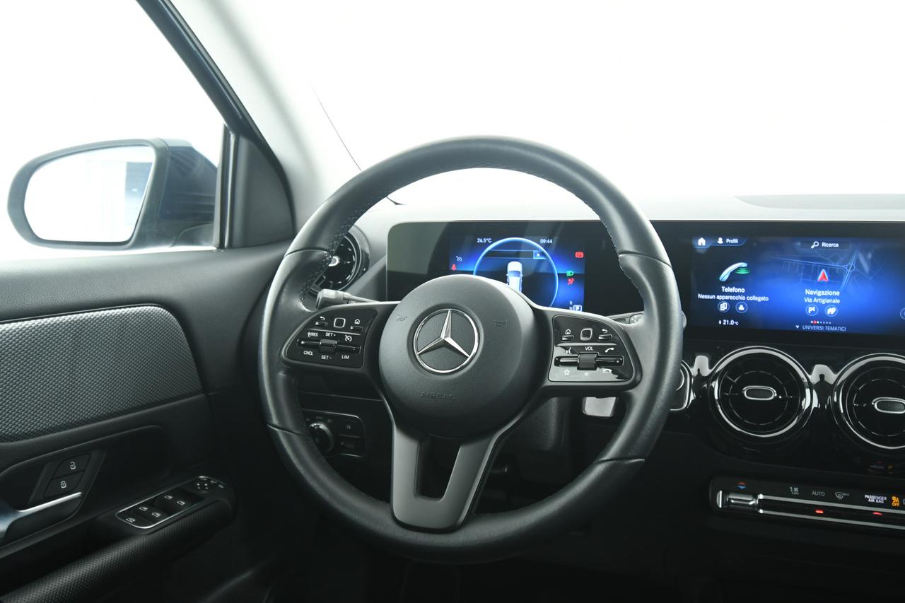 Mercedes-Benz GLA 200 d Business auto CAMERA+LED