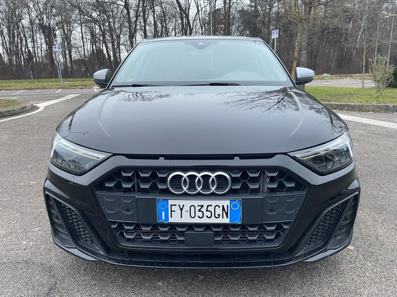 Audi A1 SPB 40 TFSI S tronic line*Automati*Navi*