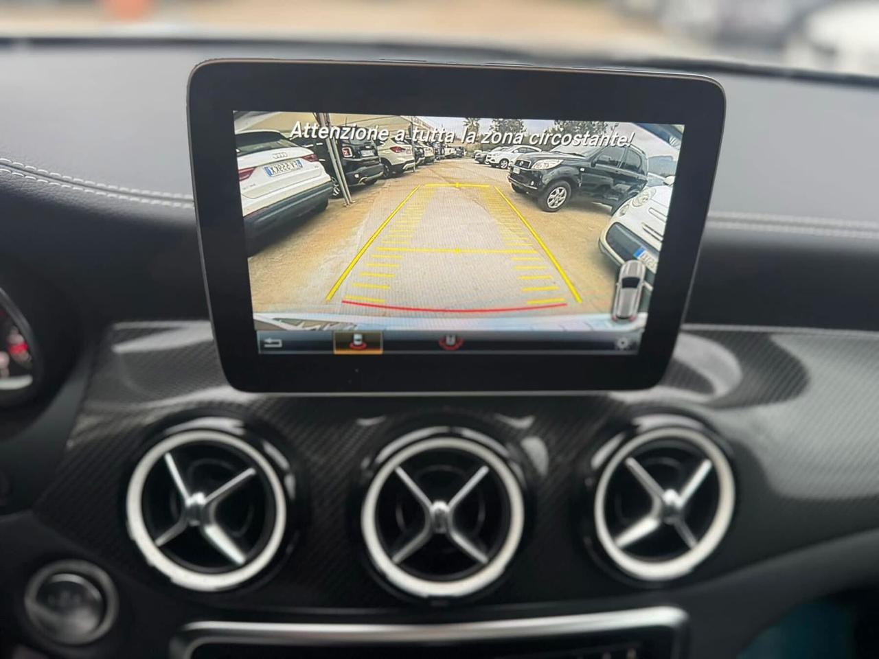 Mercedes-benz GLA 200 d Automatic Premium NIGHT EDITION