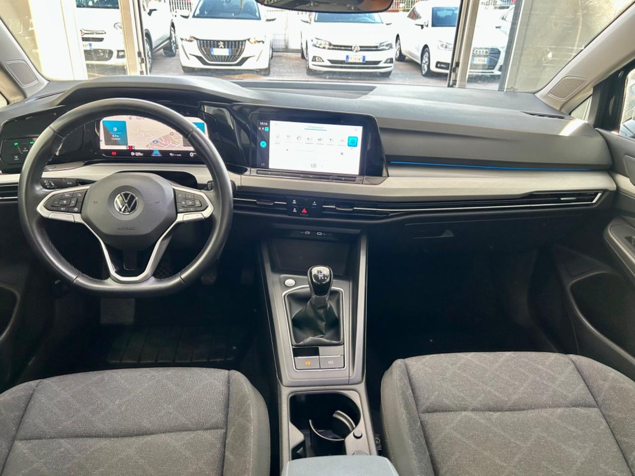 VW Golf 8 2.0 TDI 115 CV SCR Life FINANZIABILE
