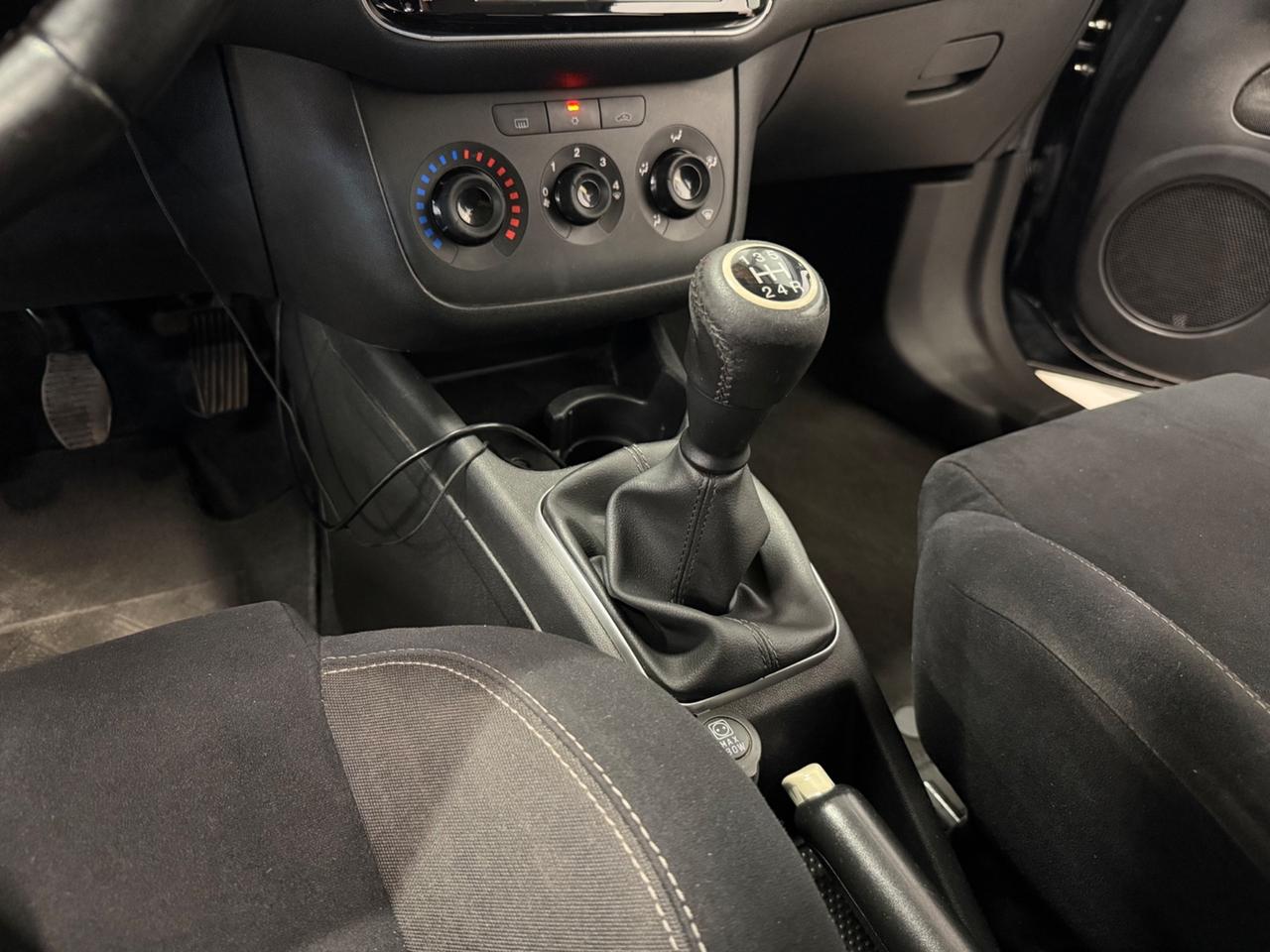 Fiat Punto 1.3 MJT II 75 CV 5 porte Street