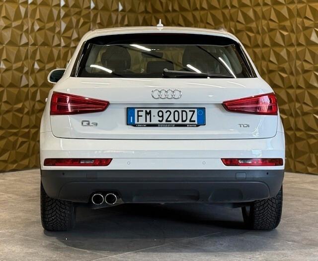 Audi Q3 2.0 TDI 120 CV Design