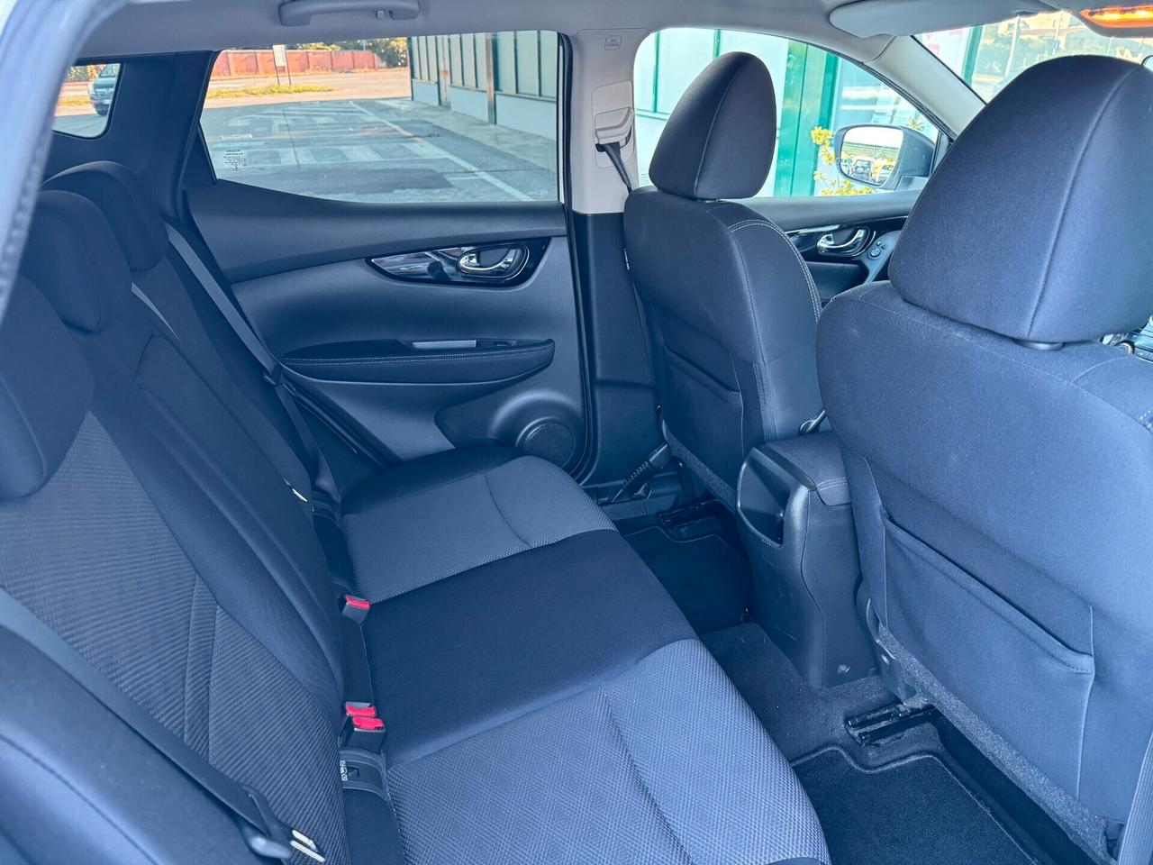 Nissan Qashqai 1.5 dCi DPF Acenta