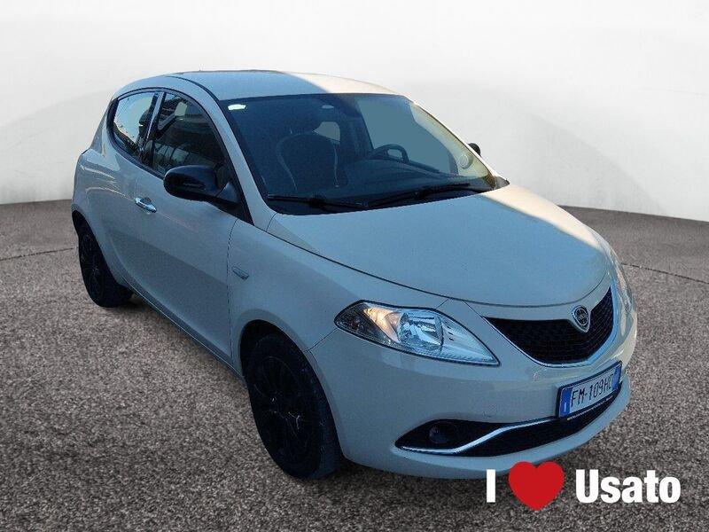 Lancia Ypsilon III 2015 1.2 Gold 69cv my16