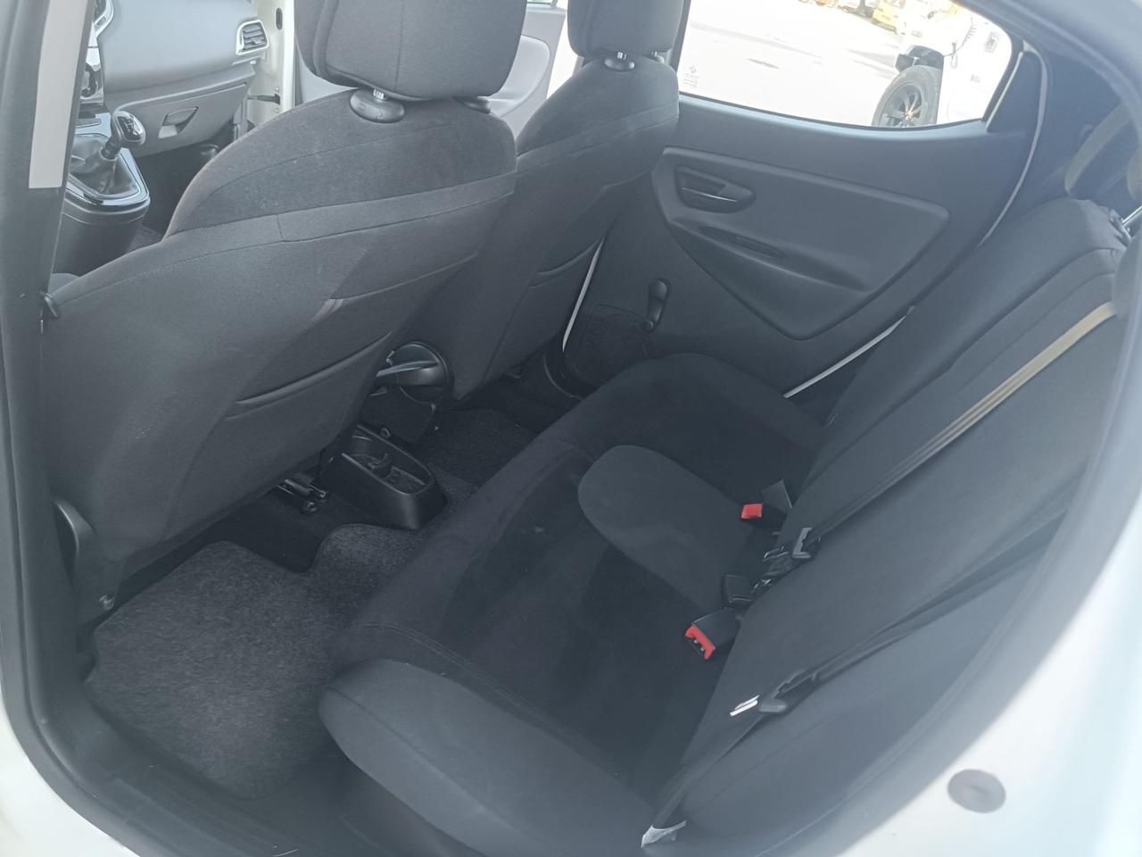 Lancia Ypsilon 1.3 MJT 16V 95 CV 5 porte S&S Gold