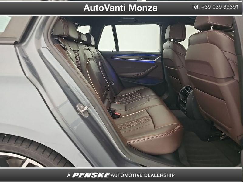 BMW Serie 5 540d 48V xDrive Touring Msport