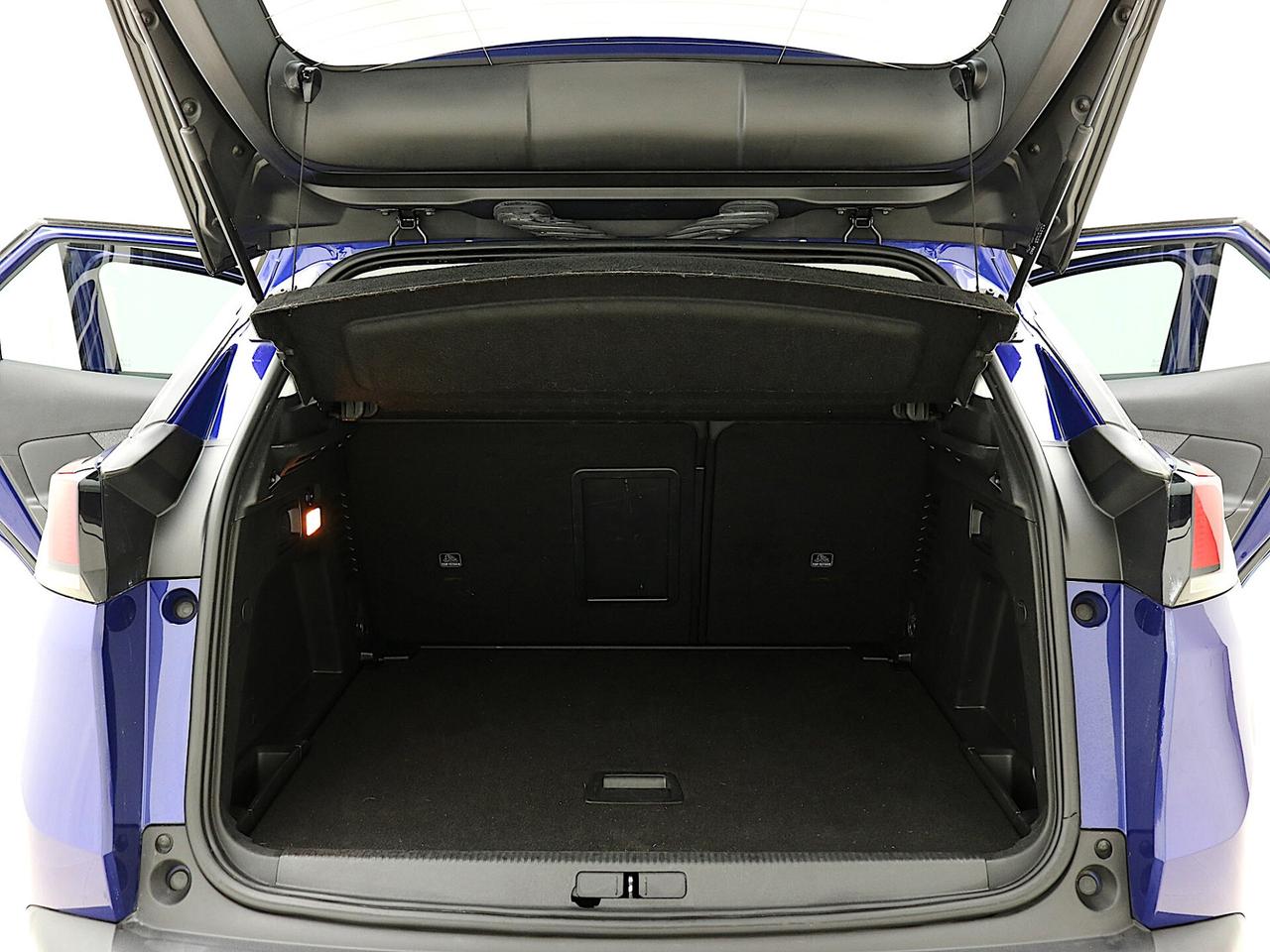 Peugeot 3008 1.5 BlueHDi EAT8 Allure TETTO APRIBILE