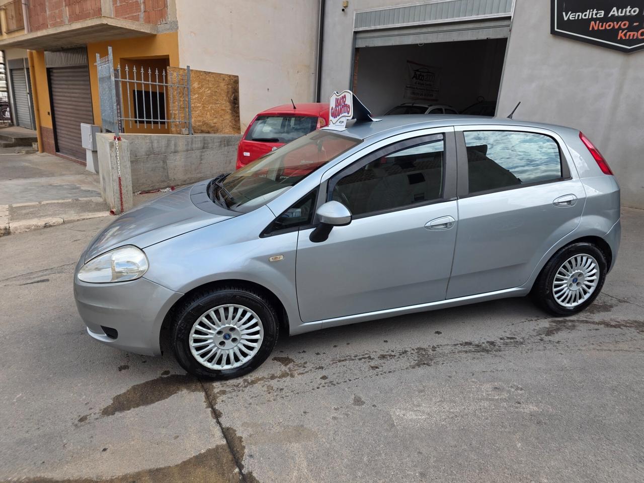 Fiat Grande Punto 1.3 MJT 75 CV 5 porte Dynamic