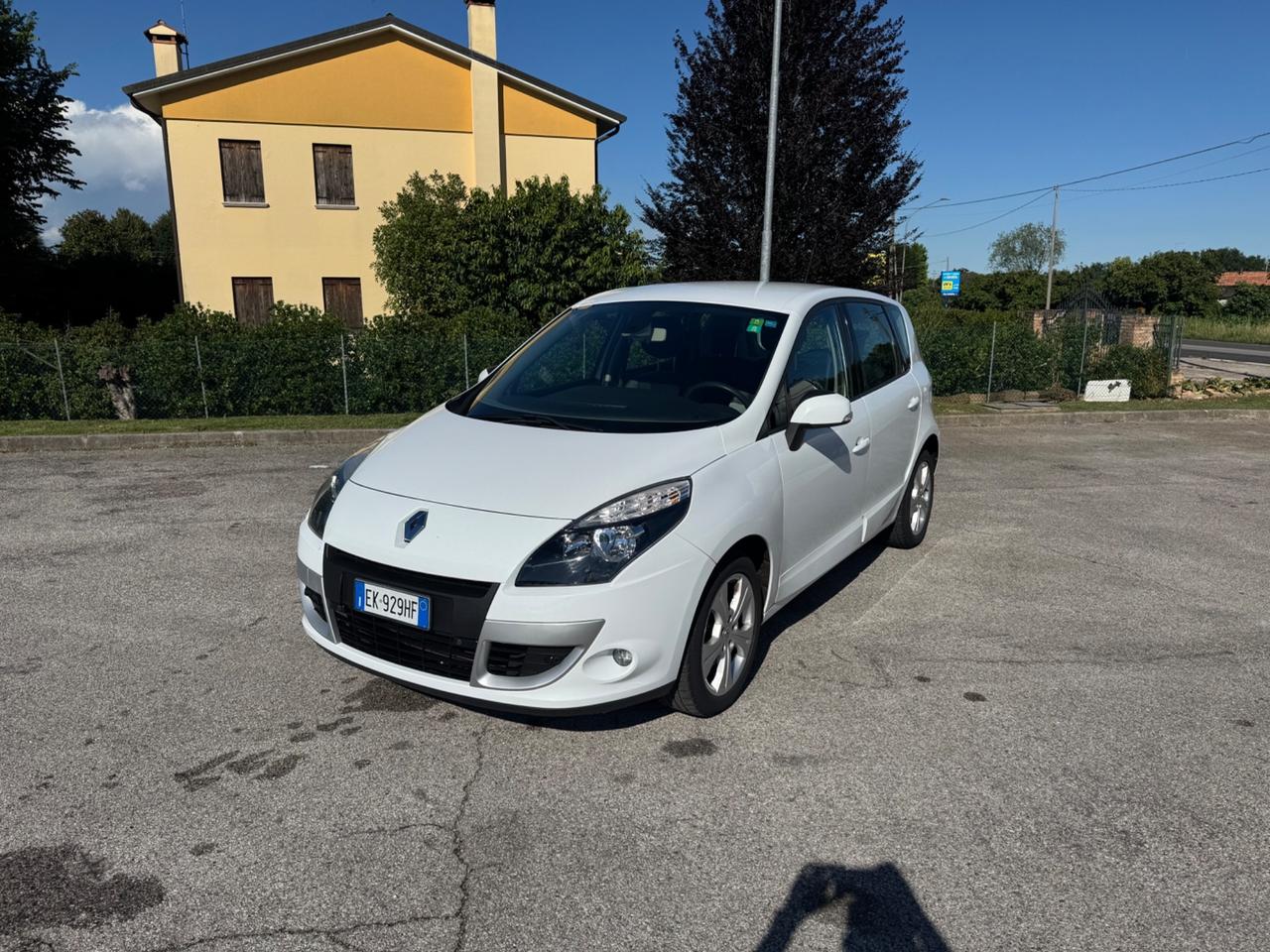 Renault Scenic Scénic X-Mod 1.5 dCi 110CV Luxe
