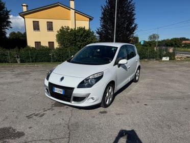 Renault Scenic Scénic X-Mod 1.5 dCi 110CV Luxe
