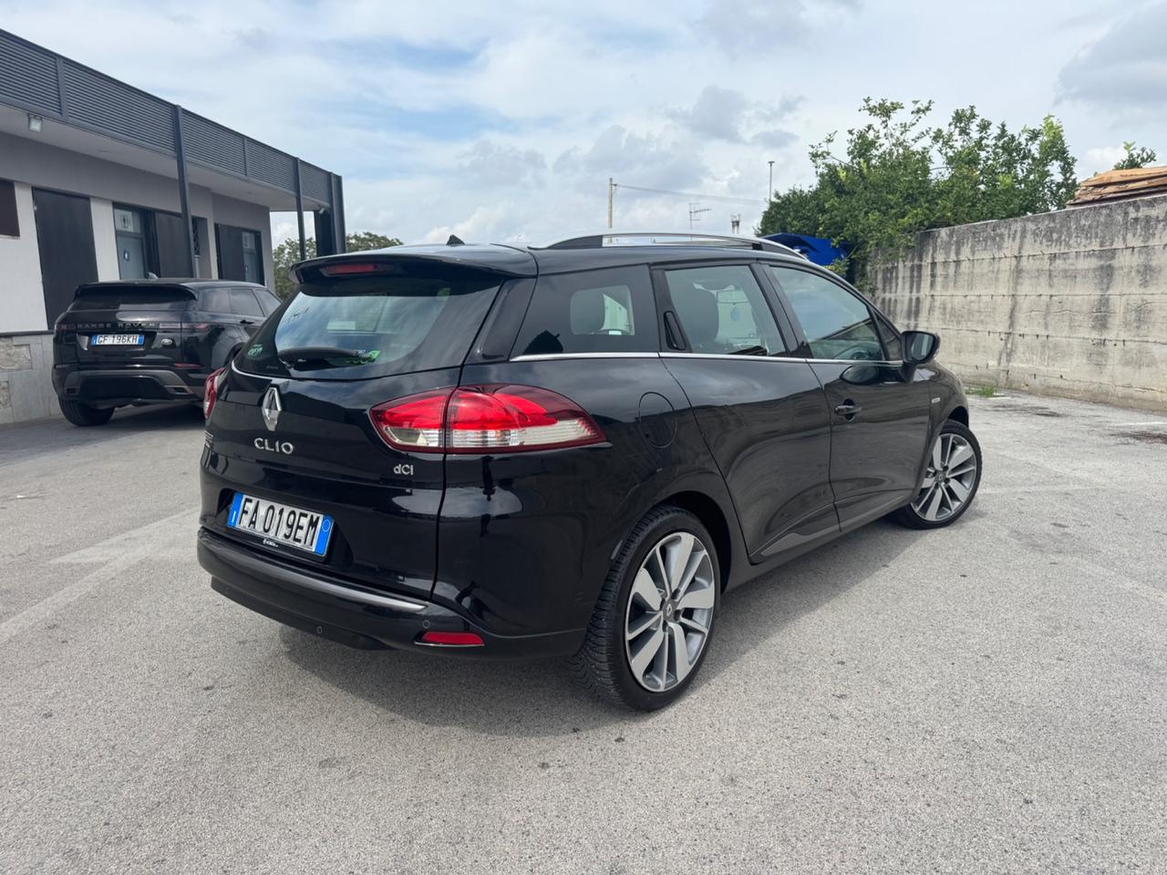 Renault Clio Sporter dCi 8V 90CV COSTUME NATIONAL