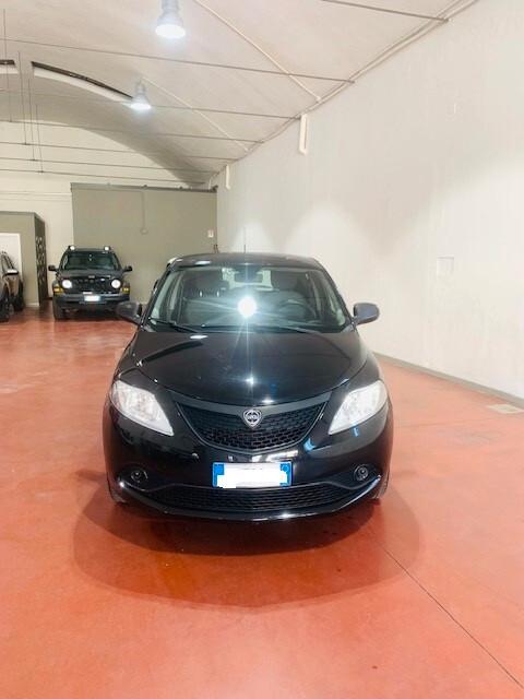Lancia Ypsilon 1.2 69 CV 5 porte Gold-UNICO PROPRIETARIO-ECCELLENTE