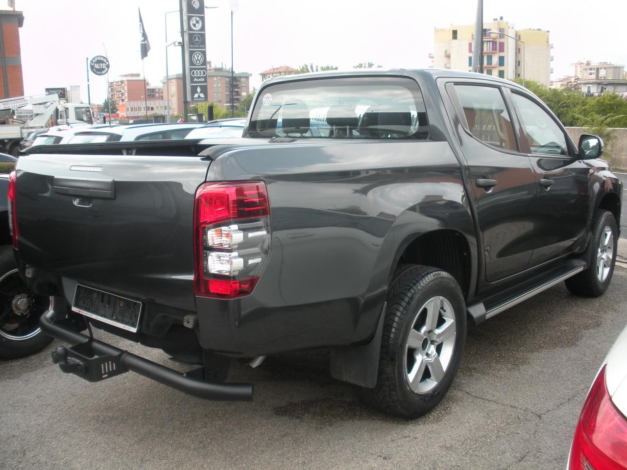 Mitsubishi L200 2.3 D Double Cab 4x4 Hurricane