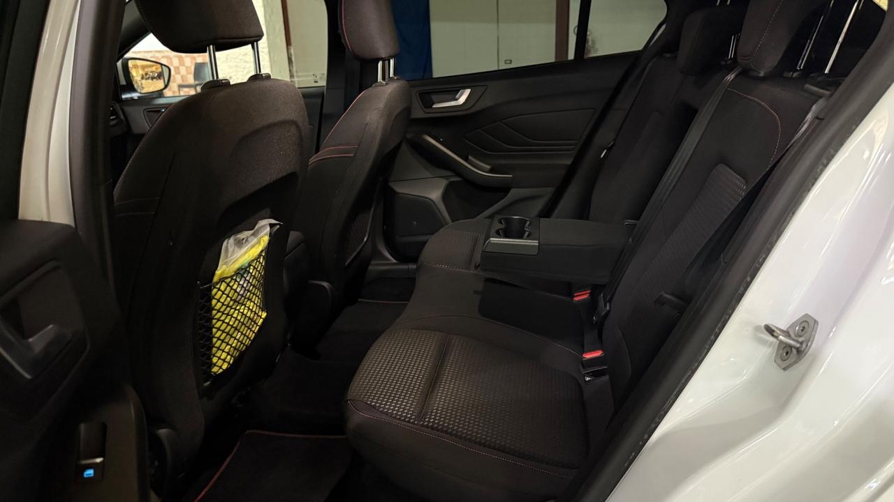 Ford Focus 1.0 EcoBoost Hybrid 155 CV ST-Line X