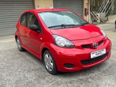Toyota Aygo 1.0 12v 5 porte Now 2009