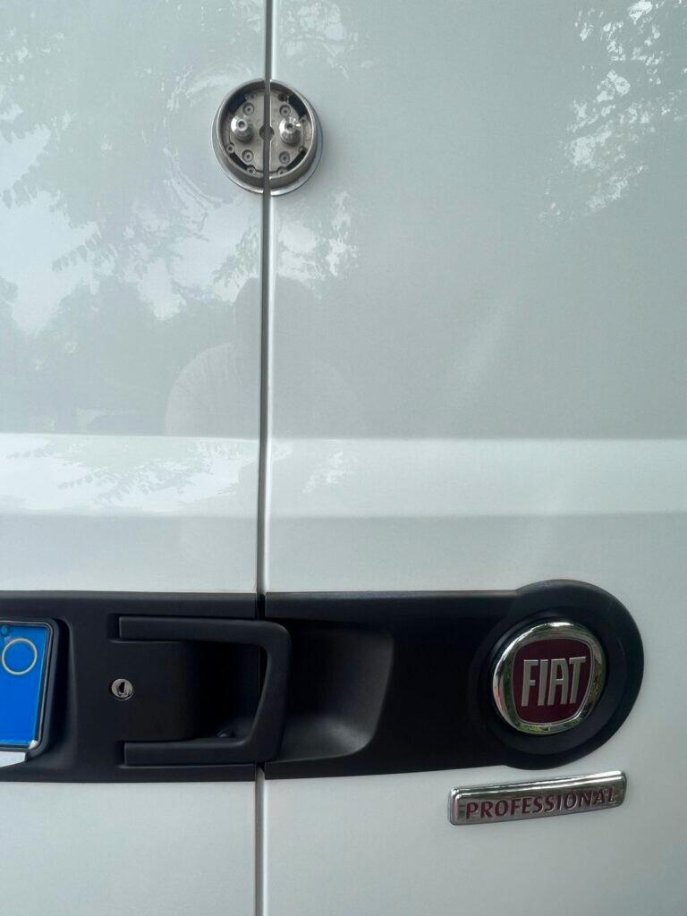 Fiat Doblo' Cargo 3 posti anteriori 1,3 mjet porta laterale scorrevole
