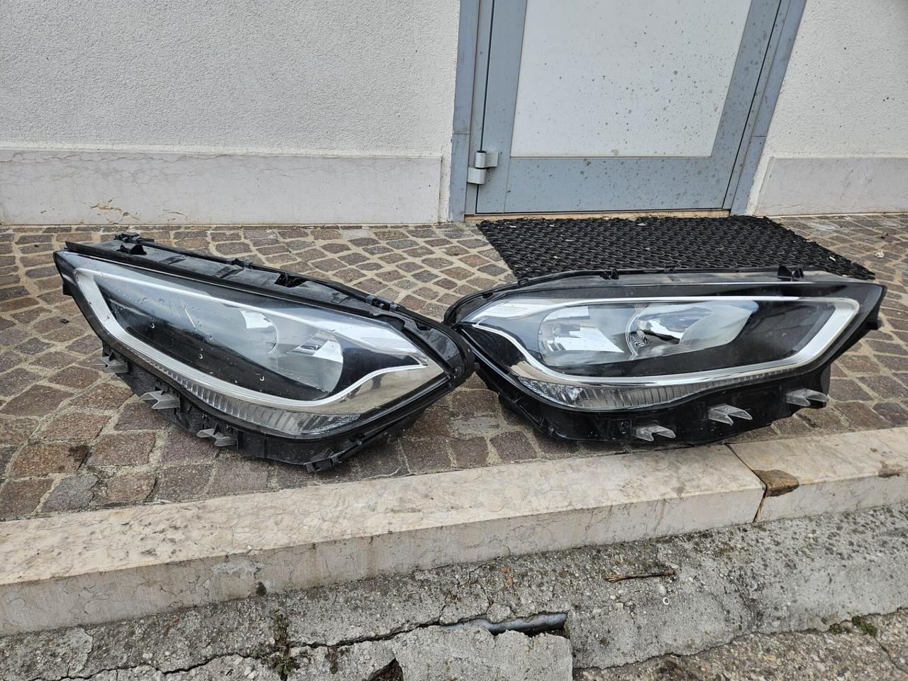 Mercedes-Benz GLA 180 d Business auto