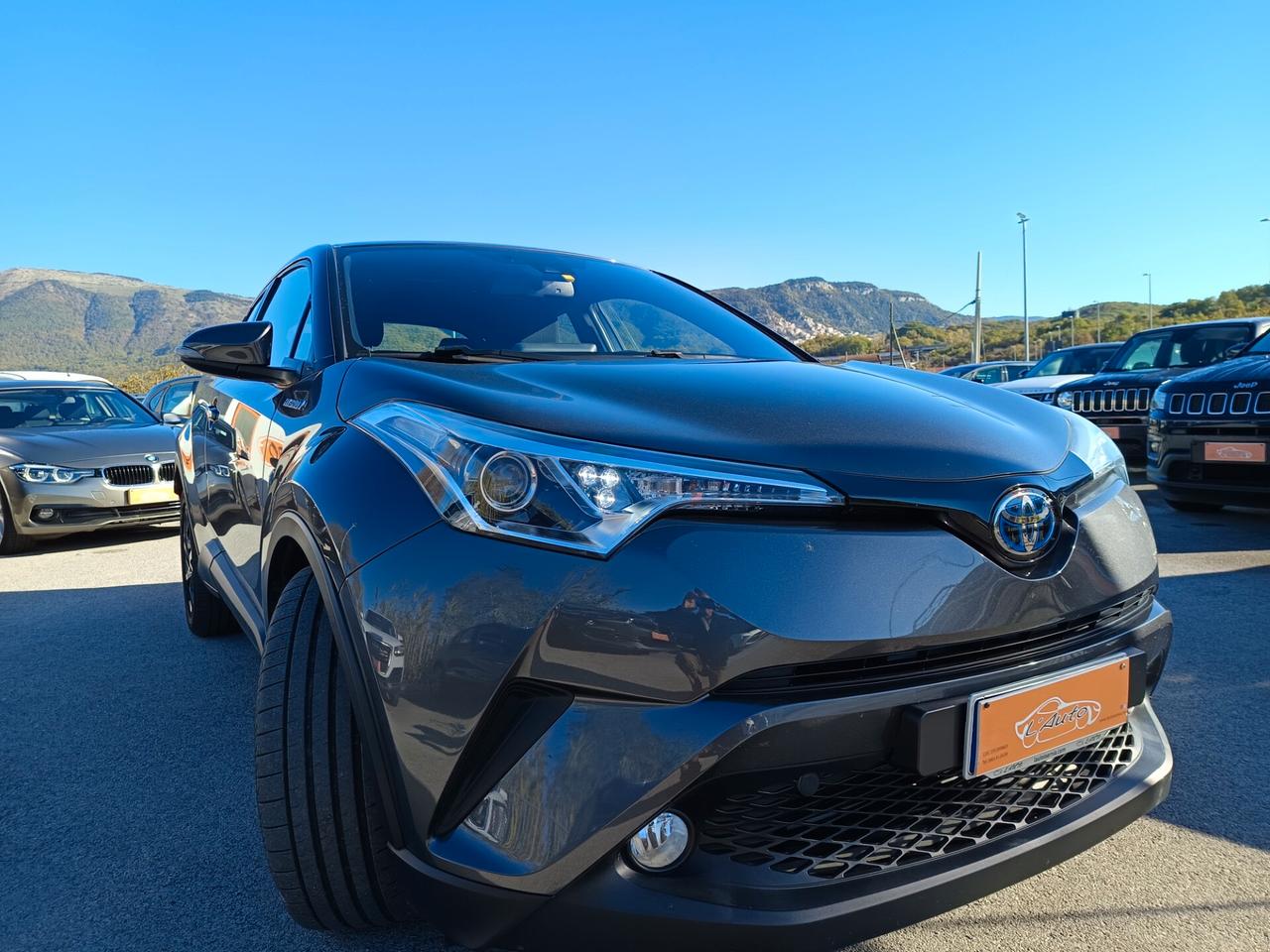 Toyota C-HR 1.8 Hybrid E-CVT Business 2WD