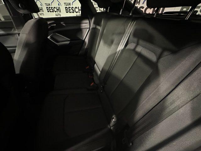 AUDI Q3 Sportback 35 TFSI S tronic Identity Black