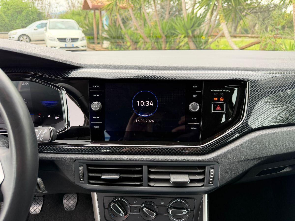 VOLKSWAGEN - Polo - 1.0 TSI Style