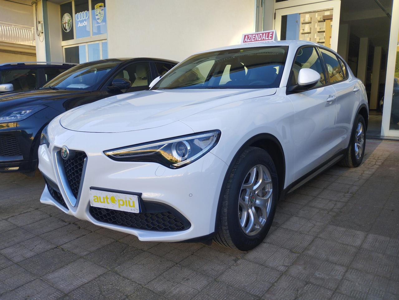 Alfa Romeo Stelvio 2.2 Turbodiesel 160 CV AT8 Business