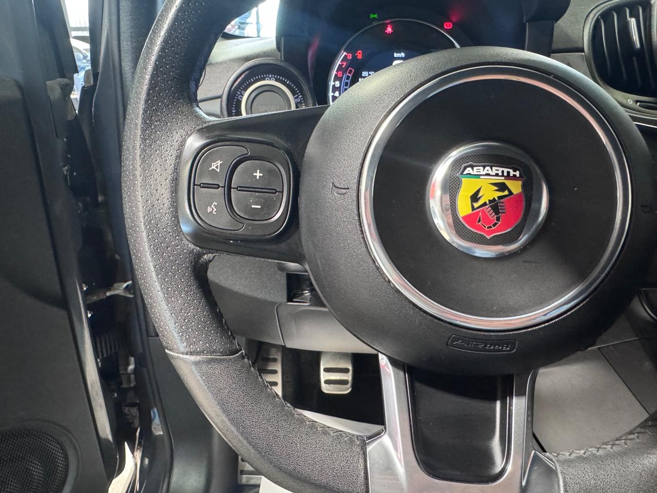 Abarth 595 1.4 Turbo T-Jet 165 CV Turismo