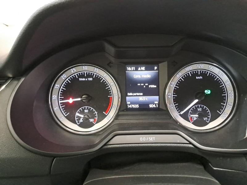 SKODA OCTAVIA 2.0 TDI EXECUTIVE DSG STATION WAGON
