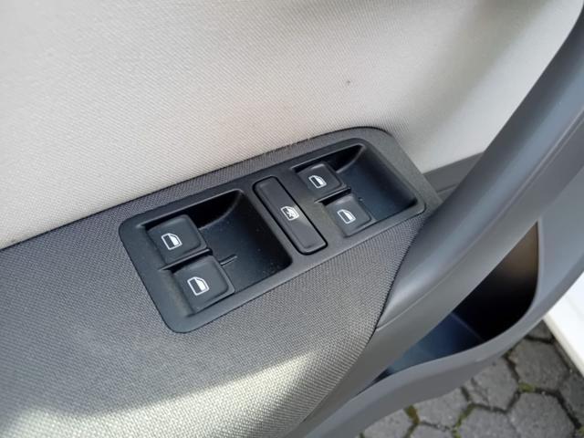 VOLKSWAGEN Polo 1.2 TSI DSG 5P FRESH BlueMotion OK NEOPATENTATO