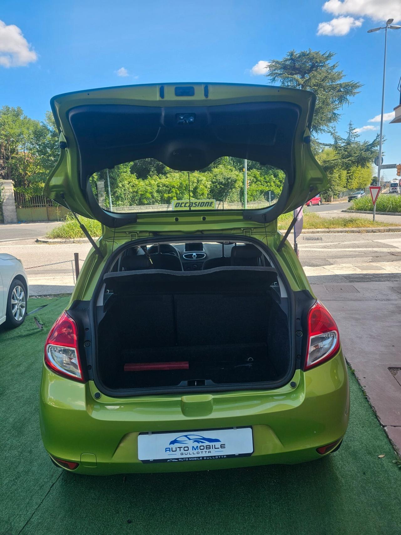 Renault Clio 1.2 16V 5 porte Luxe