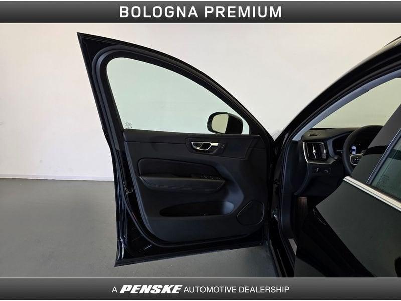 Volvo XC60 B4 (d) AWD Geartronic Momentum Pro