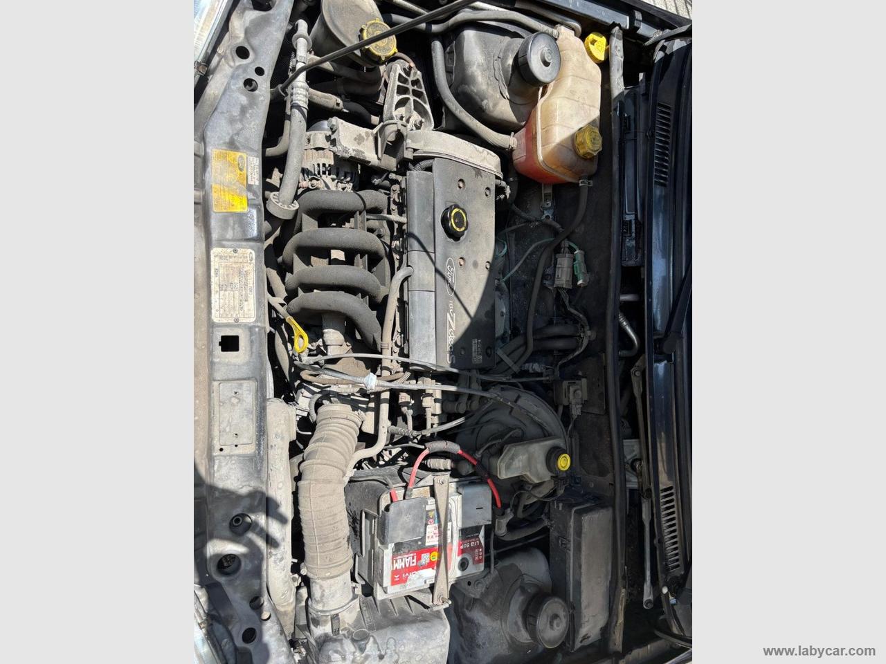 FORD Fiesta 1.2i 16V 3p. Zetec