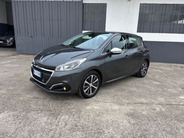 Peugeot 208 1.2 benzina. Neopatentati. Garanzia