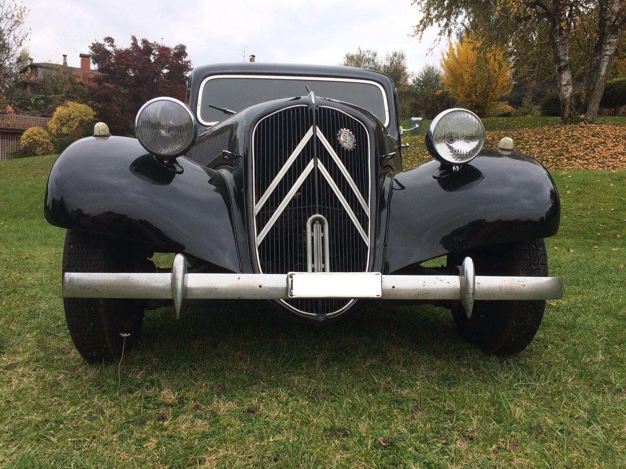 CITROEN TRACTION AVANT 11B 1953